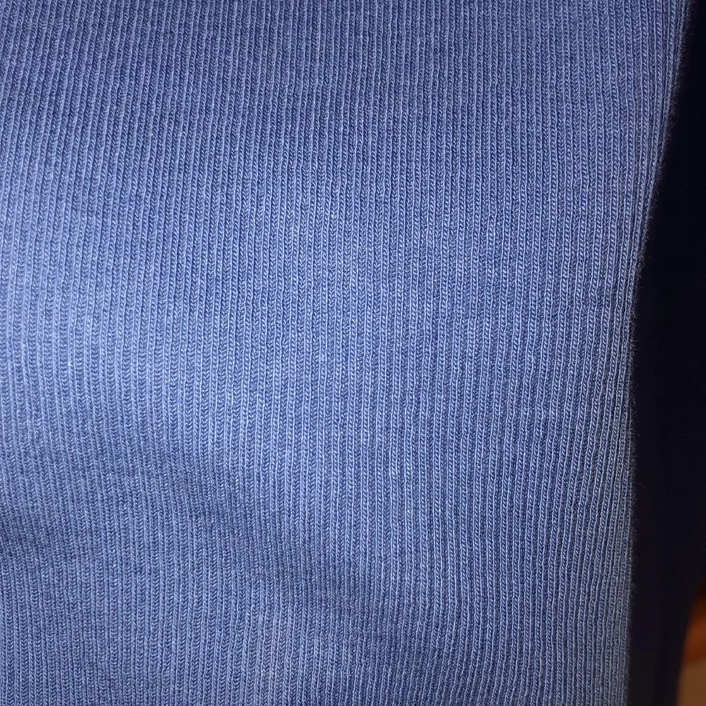 Old Navy Navy Blue Top - Picture 4 of 4
